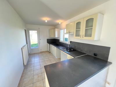 Maison - 84 m² - 4 pièces