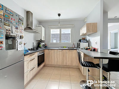 Maison - 76 m² - 5 pièces