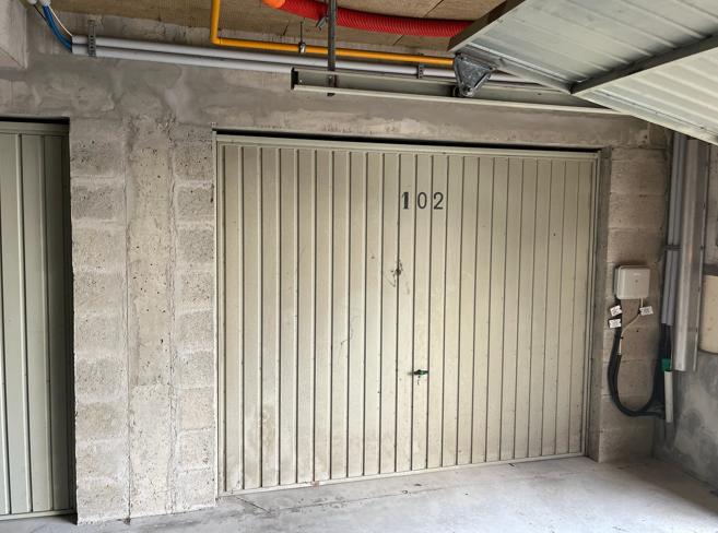 Parking / Garage - 17 m²