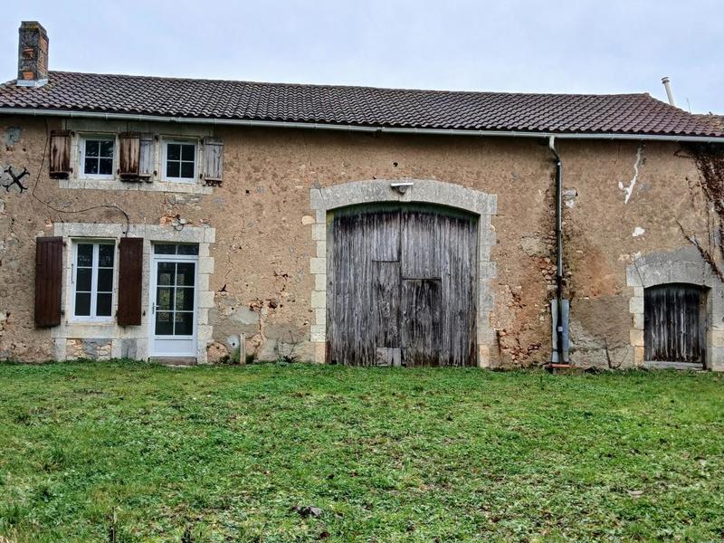 Maison en pierre - 69 m² - 3 pièces