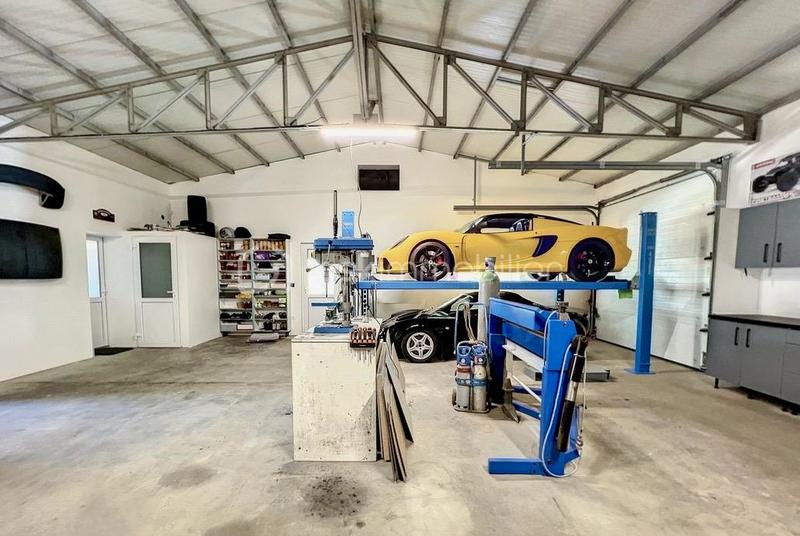 Villa - 175 m² - 4 pièces