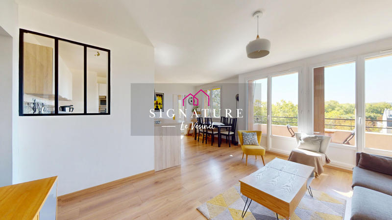 Appartement - 84 m² - 4 pièces