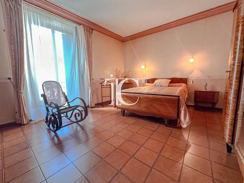 Appartement - 125 m² - 4 pièces