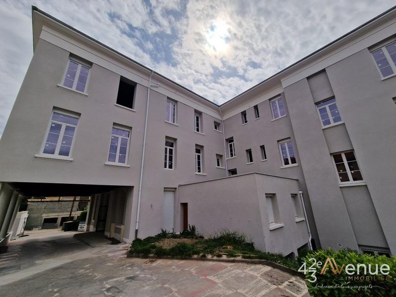 Appartement - 121 m² - 4 pièces