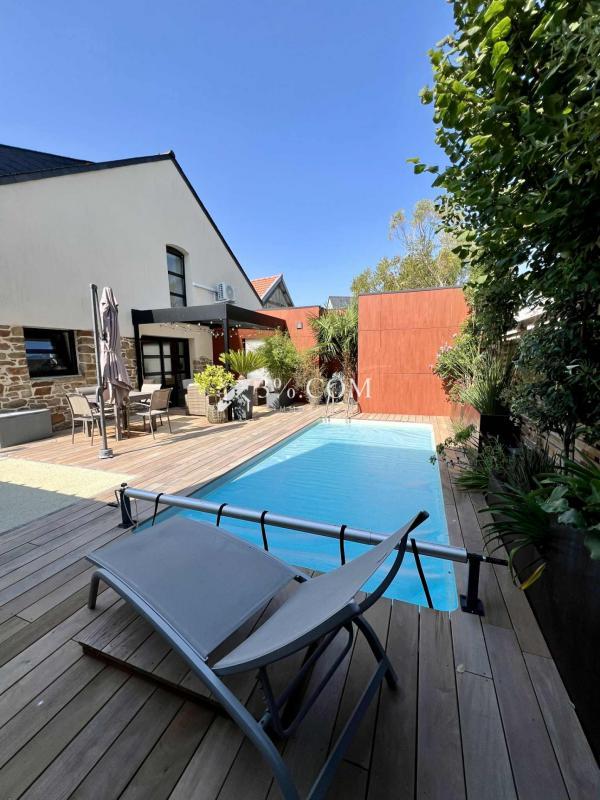 Maison - 88 m² - 4 pièces