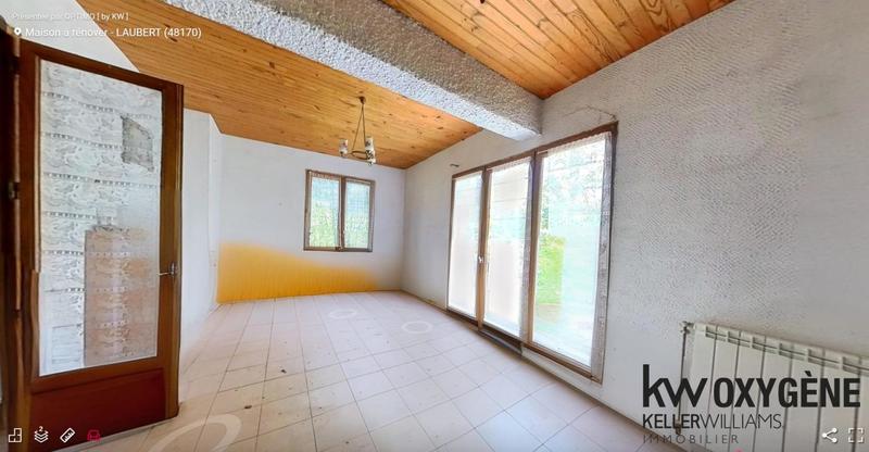 Maison - 77 m² - 6 pièces