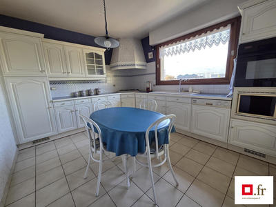 Maison - 109 m² - 4 pièces