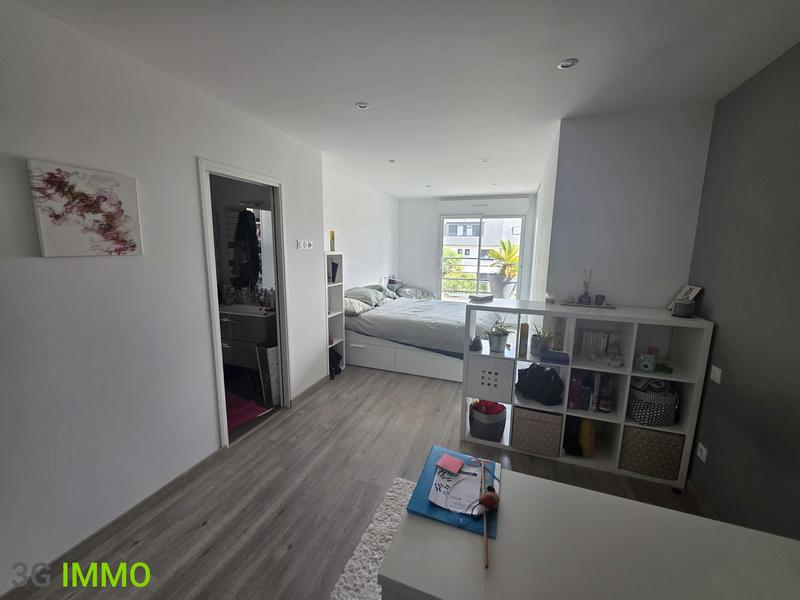 Maison - 330 m² - 9 pièces