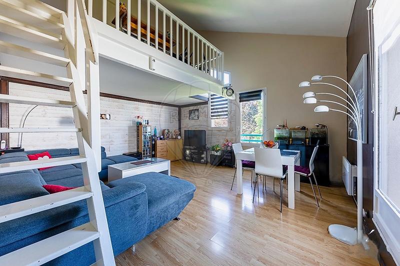 Appartement - 87 m² - 4 pièces