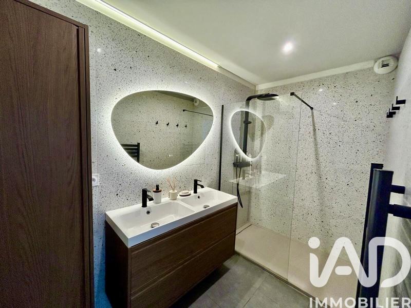 Maison - 85 m² - 3 pièces