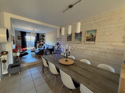 Maison - 77 m² - 4 pièces