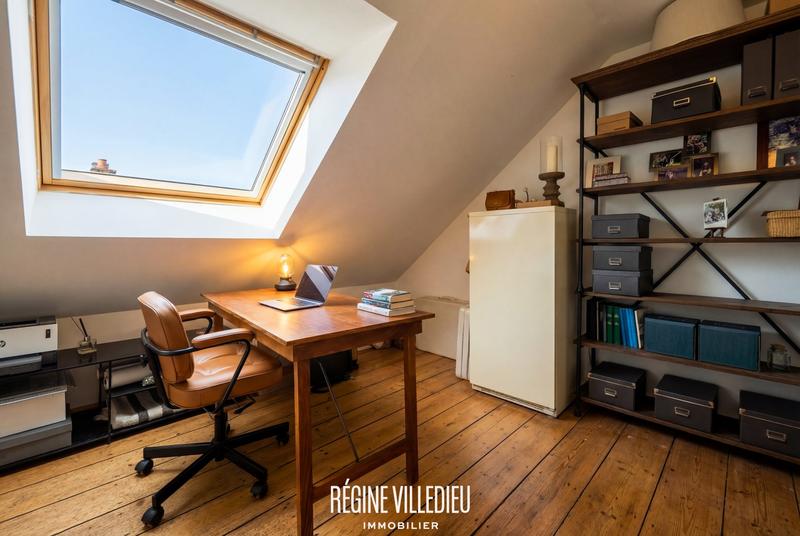 Maison - 121 m² - 6 pièces