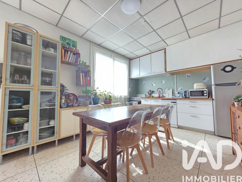 Maison - 96 m² - 6 pièces