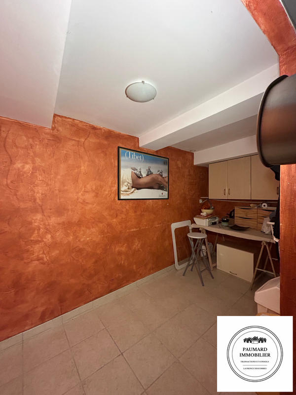 Local commercial - 89 m² - 5 pièces