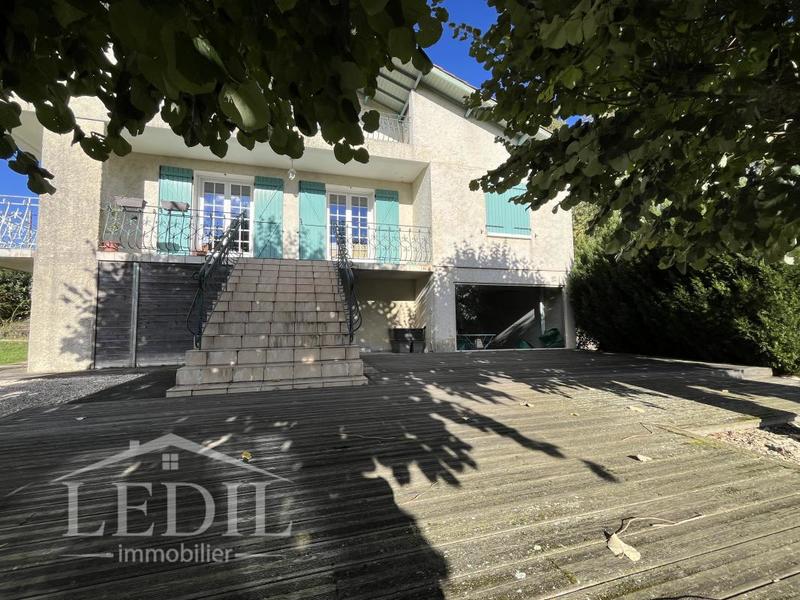 Maison - 150 m² - 5 pièces