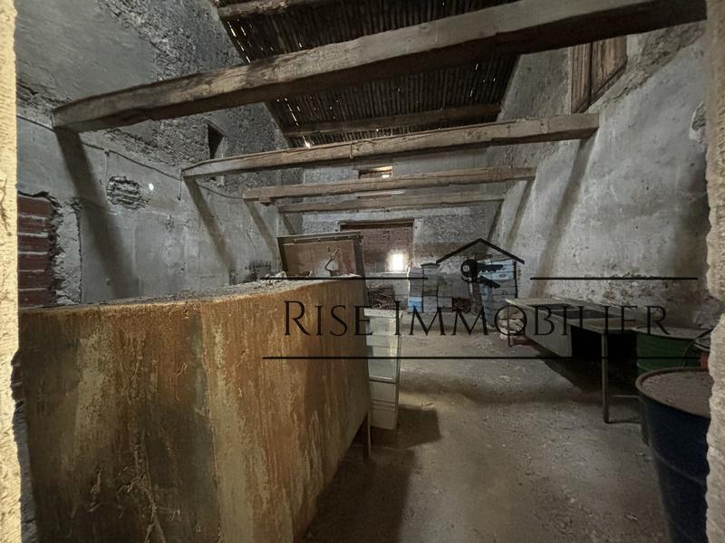 Grange - 136 m² - 3 pièces