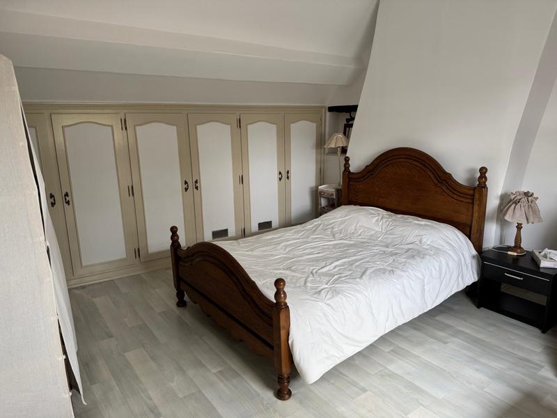 Maison ancienne - 194 m² - 7 pièces