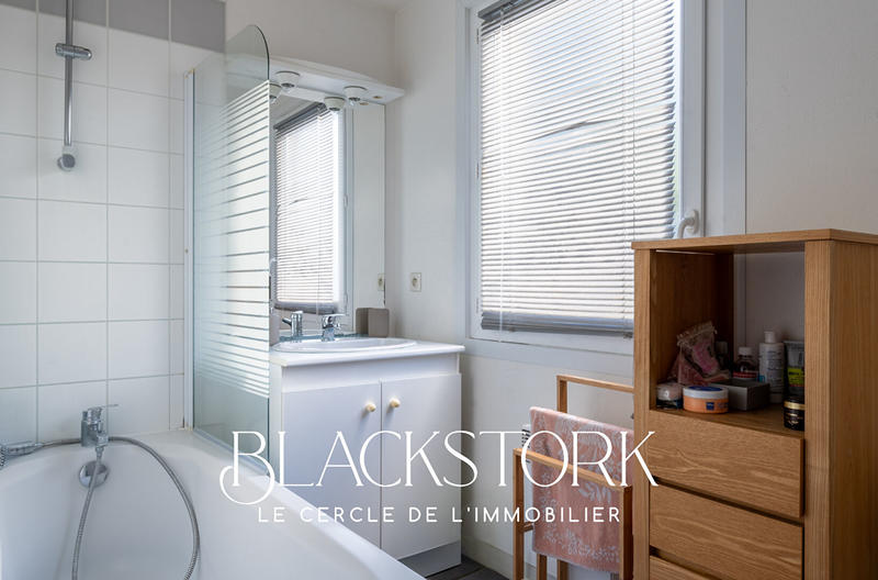 Maison - 83 m² - 4 pièces