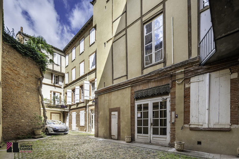 Appartement - 168 m² - 5 pièces