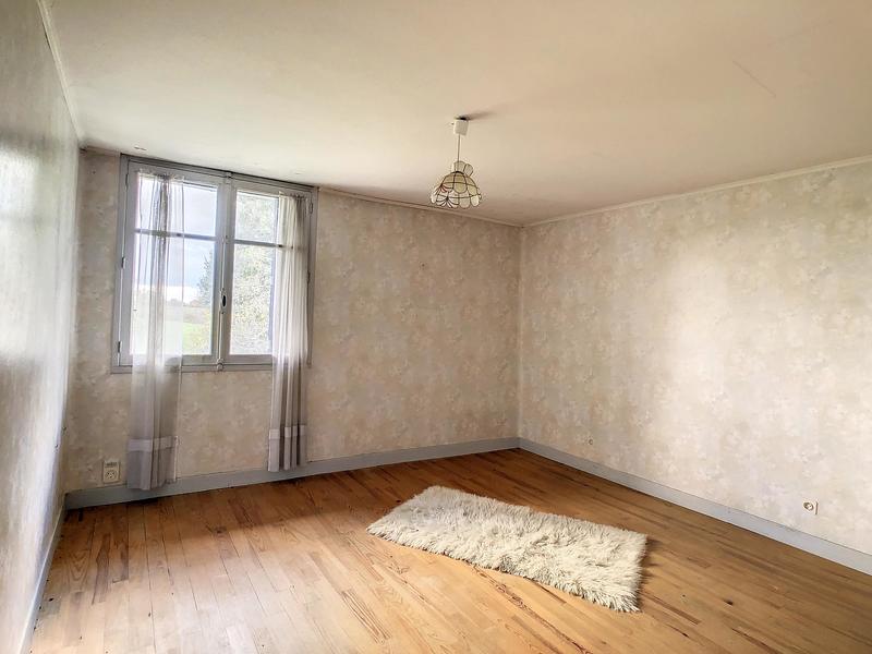 Maison - 460 m² - 13 pièces