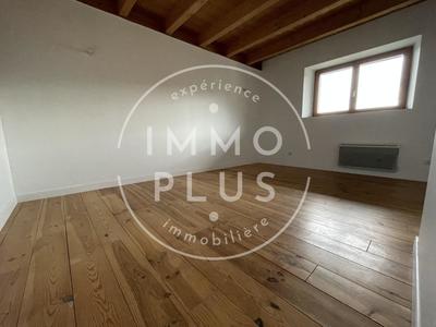 Appartement - 105 m² - 4 pièces