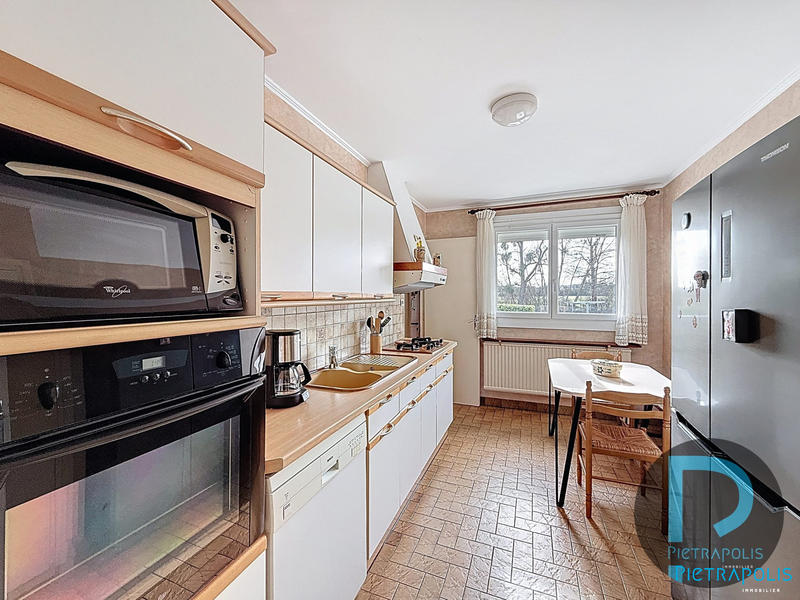 Maison traditionnelle - 133 m² - 6 pièces