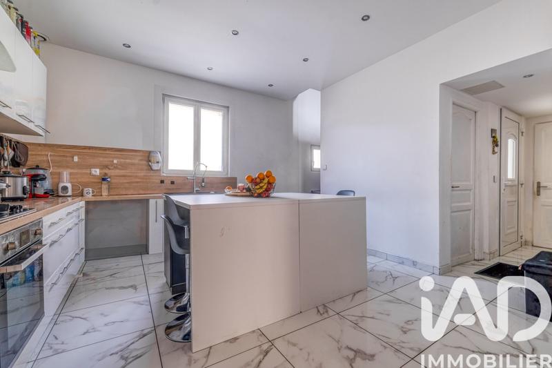 Appartement - 96 m² - 4 pièces