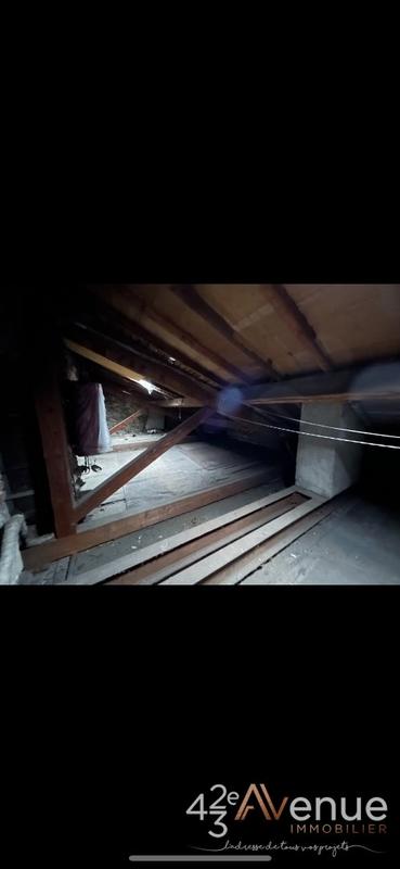 Appartement - 155 m² - 6 pièces