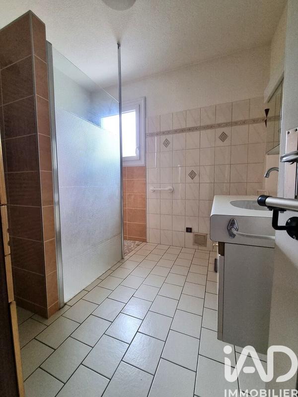 Maison - 200 m² - 10 pièces