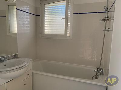 Maison - 62 m² - 3 pièces