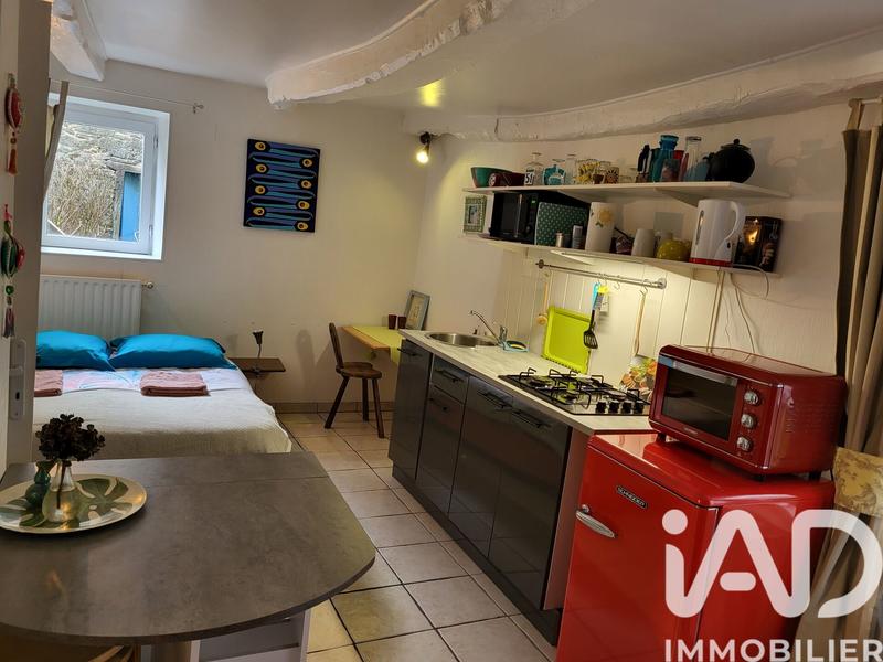 Maison - 288 m² - 11 pièces