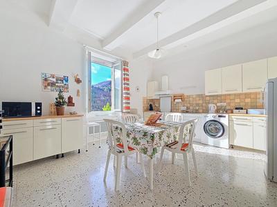 Maison - 155 m² - 6 pièces