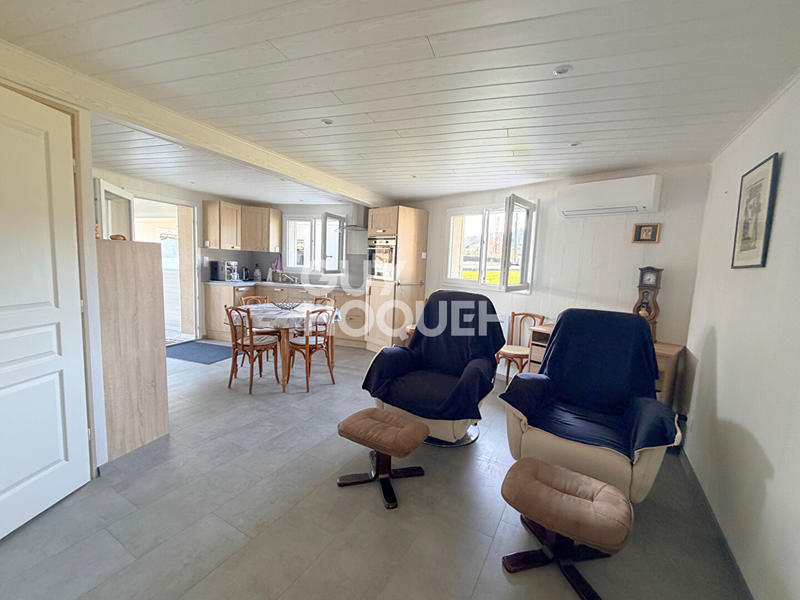 Maison - 253 m² - 8 pièces