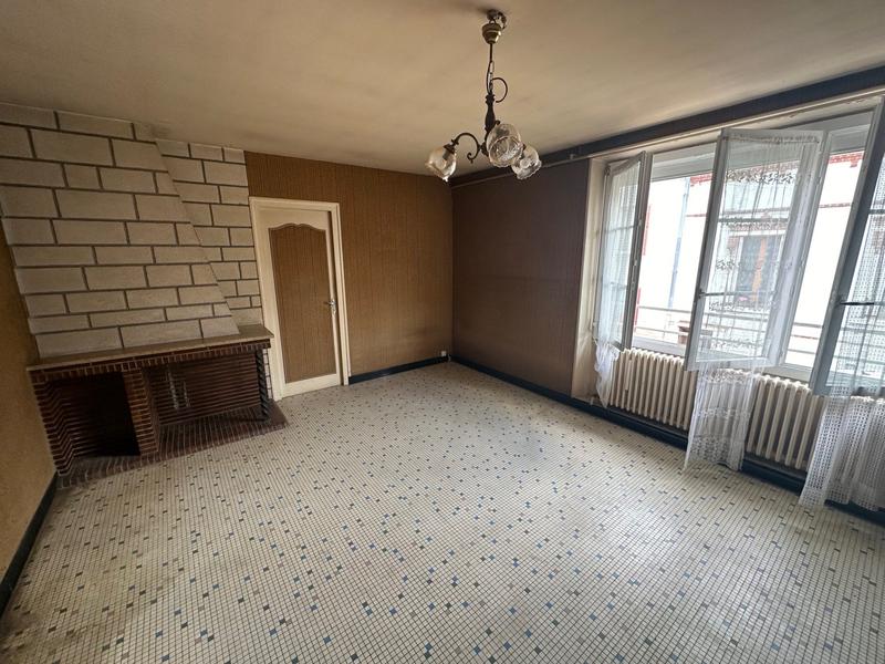 Maison - 90 m² - 3 pièces