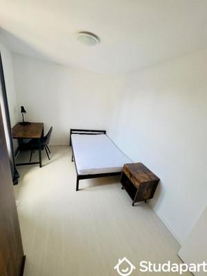 Chambre - 10 m² - 1 pièce