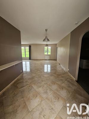 Maison - 123 m² - 5 pièces