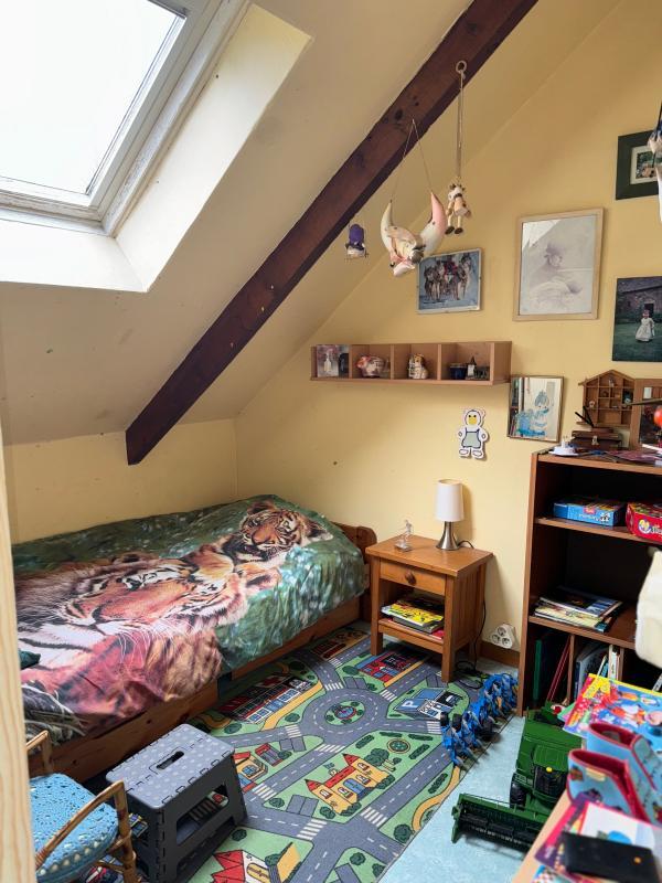 Maison - 102 m² - 4 pièces