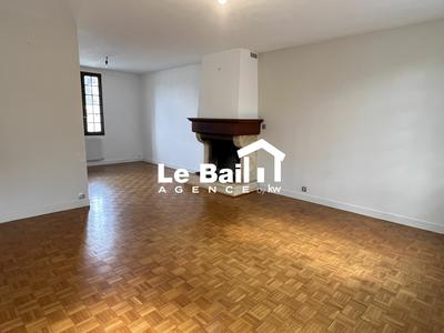 Maison de ville - 160 m² - 8 pièces