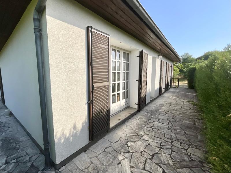 Maison - 102 m² - 4 pièces