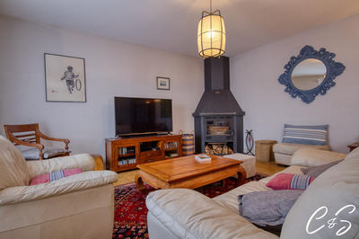 Maison - 190 m² - 7 pièces