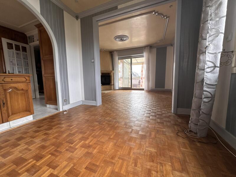 Maison - 145 m² - 5 pièces