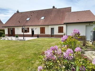 Maison traditionnelle - 163 m² - 6 pièces