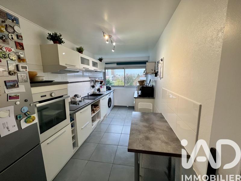 Appartement - 84 m² - 4 pièces