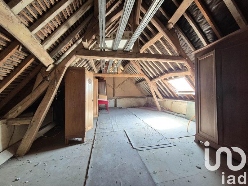 Maison - 210 m² - 7 pièces