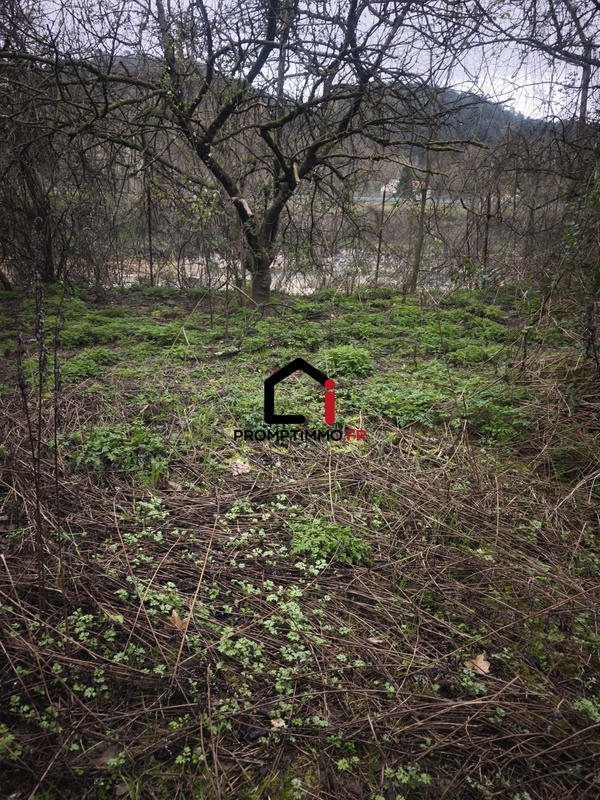 Terrain de loisirs - 2 110 m²