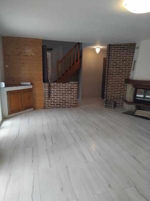 Maison - 182 m² - 9 pièces