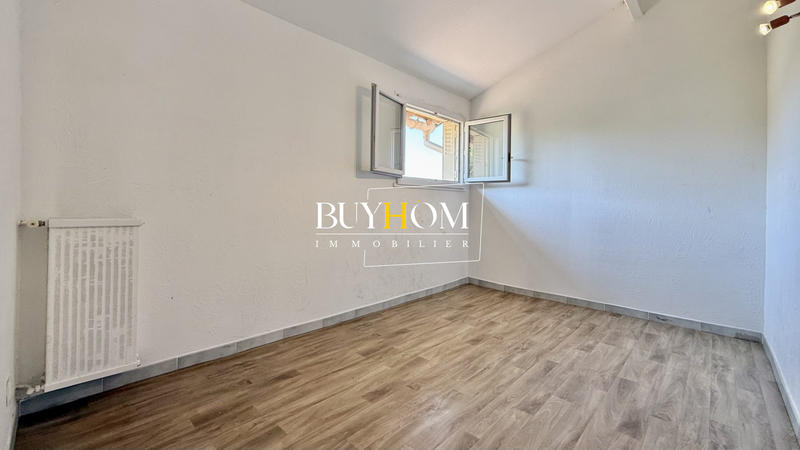 Appartement - 103 m² - 5 pièces