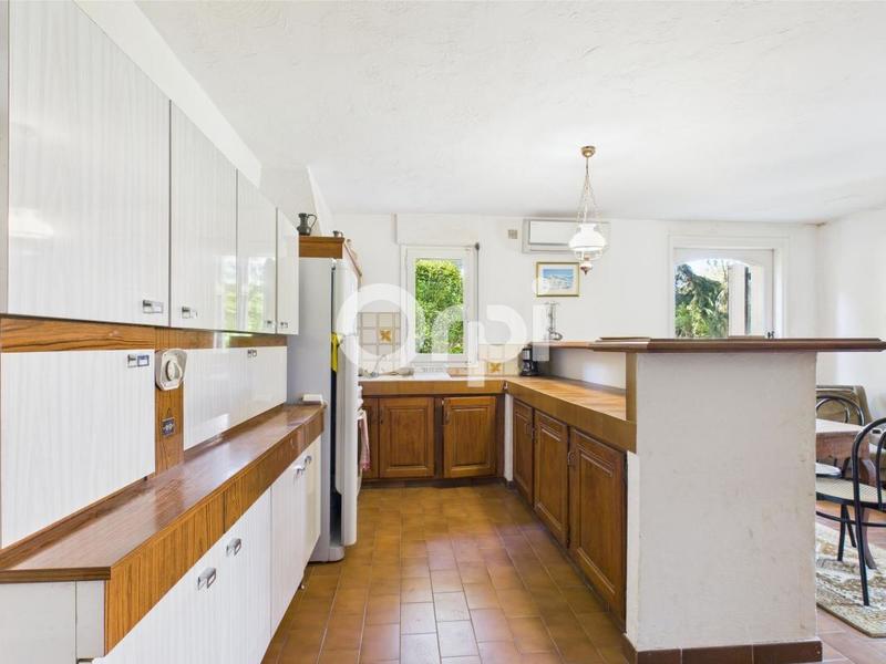 Maison - 192 m² - 5 pièces