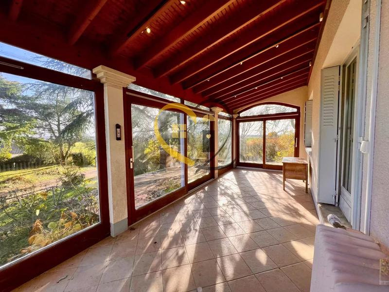 Maison - 205 m² - 8 pièces