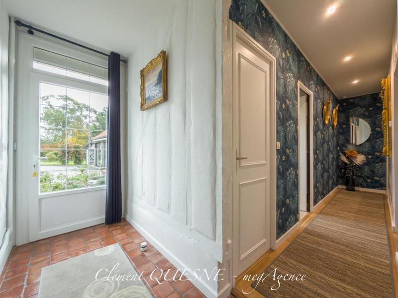 Maison - 182 m² - 7 pièces